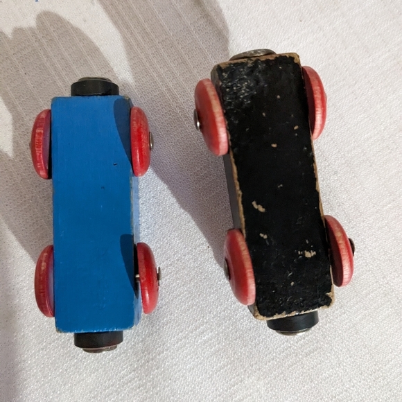 VTG Wooden Train Engine,log hauler w/log  toy wood wheels Thomas Brio compatible - Picture 15 of 16